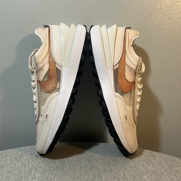 Nike Waffle One ESS Light Soft Pink Athletic Women’s Shoe Size 8 (FB1298 600)​​ - Picture 7 of 11